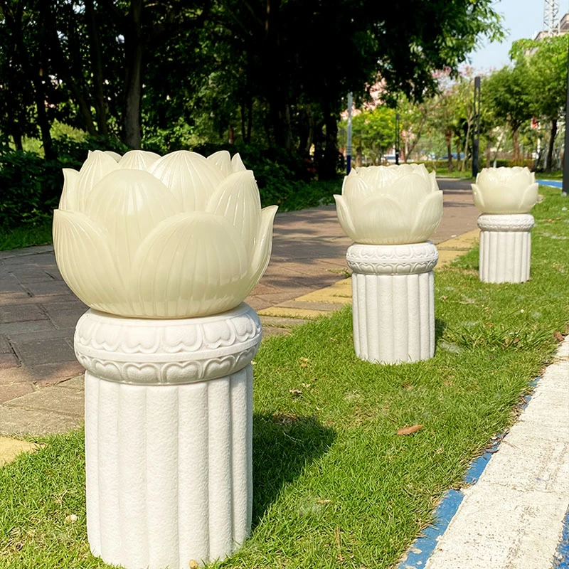 Outdoor Zen Lighting - Garden Villa Courtyard Solar Lotus Light