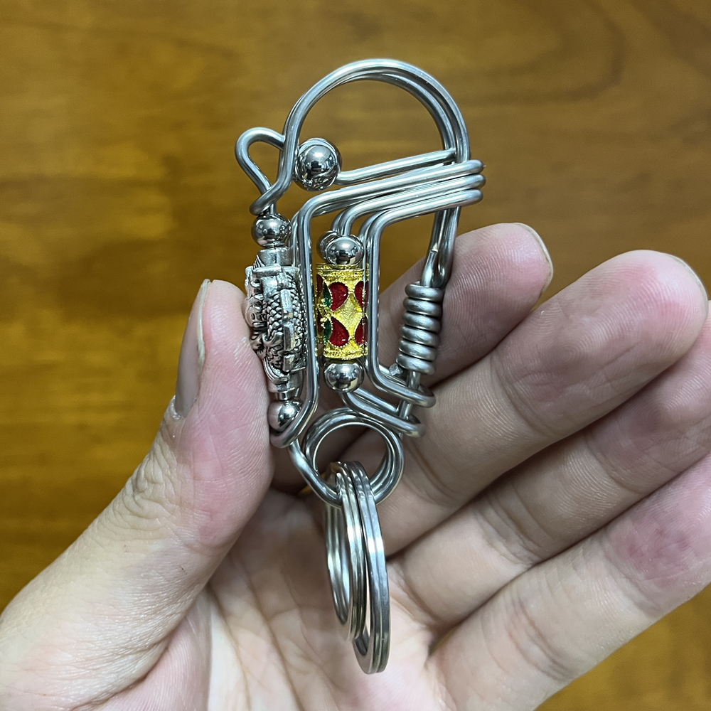 Stainless steel Keychains, Han – Outdoor Lighting Art Bewertung und Preis